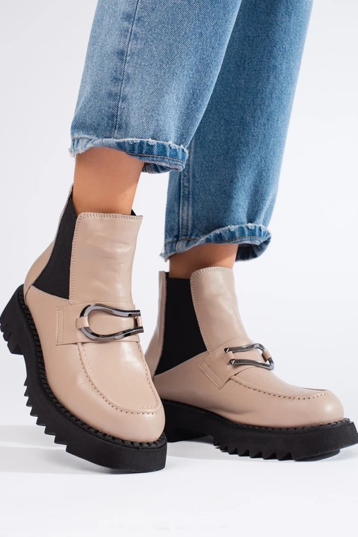 Damenschuhe aus Leder mit Plateau in... Damenschuhe aus Leder mit Plateau in...