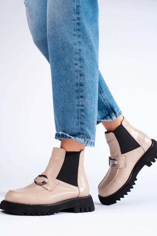 Leren damesschoenen met plateau in... Leren damesschoenen met plateau in...