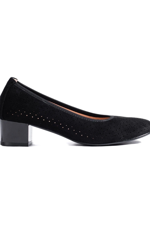 avec des éléments ajourés talons... avec des éléments ajourés talons...