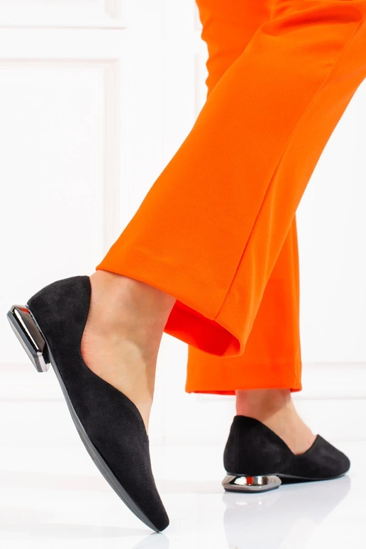 gemaakt van suède ballerina Potocki... gemaakt van suède ballerina Potocki...