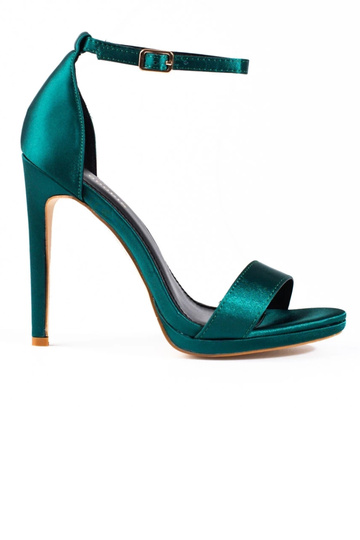 Groene Sandalen met hak...
