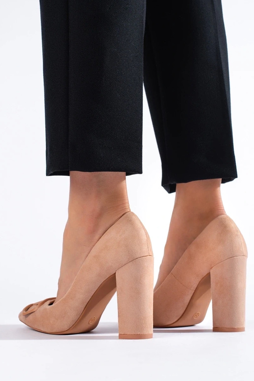 Schoenen met hoge hakken Vinceza in... Schoenen met hoge hakken Vinceza in...