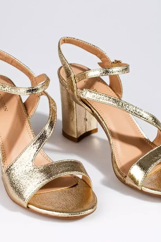 Elegante haksandalen voor dames in goud