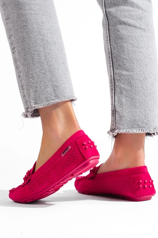 Mocassins gemaakt van suède met... Mocassins gemaakt van suède met...