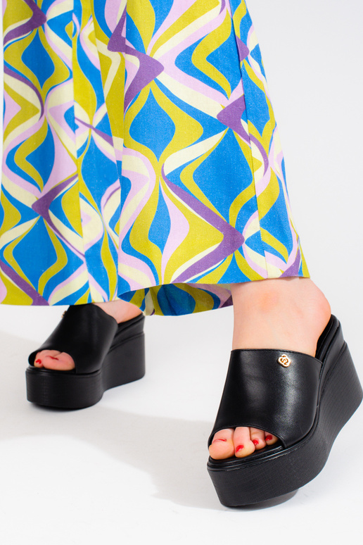 Chaussons couleur noir