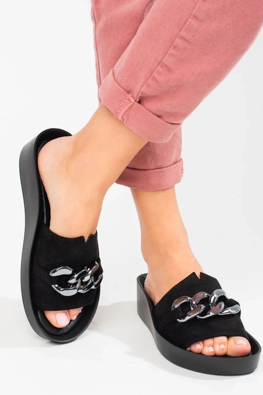 zwarte pantoffels met plateau... zwarte pantoffels met plateau...