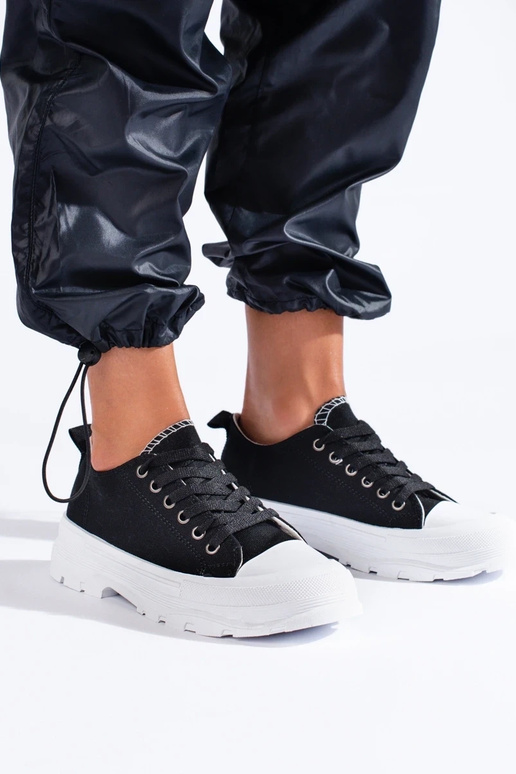 Klassiek model schoenen met platform... Klassiek model schoenen met platform...