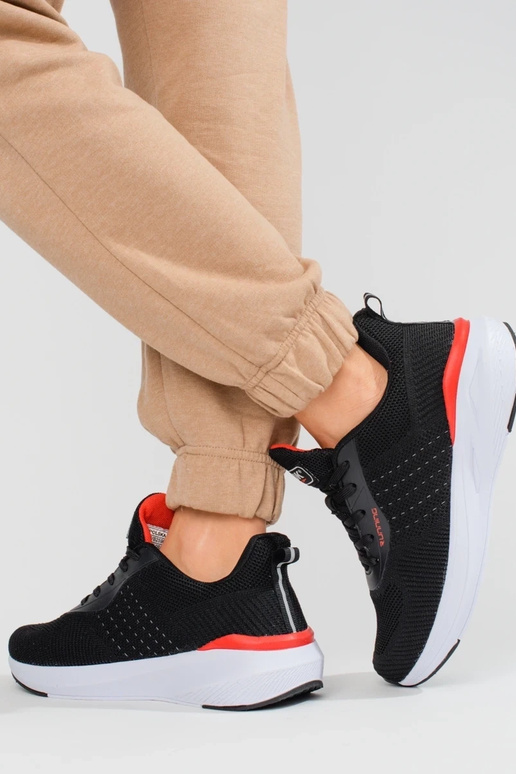 chaussures de sport noires à talon... chaussures de sport noires à talon...