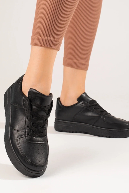 zwarte sportschoenen Shelovet met een... zwarte sportschoenen Shelovet met een...