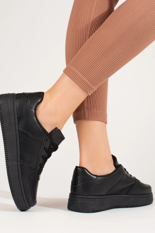 zwarte sportschoenen Shelovet met een... zwarte sportschoenen Shelovet met een...