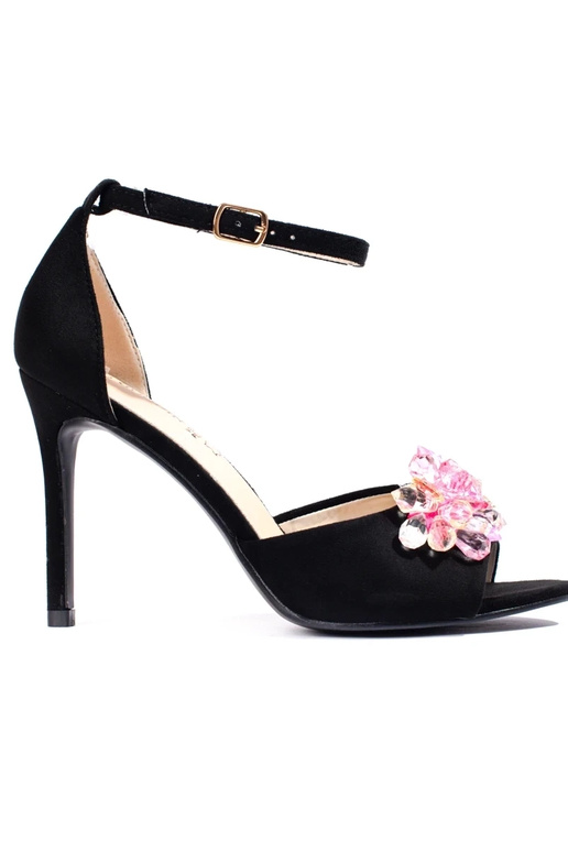 schwarze Sandalen mit hohem Absatz...