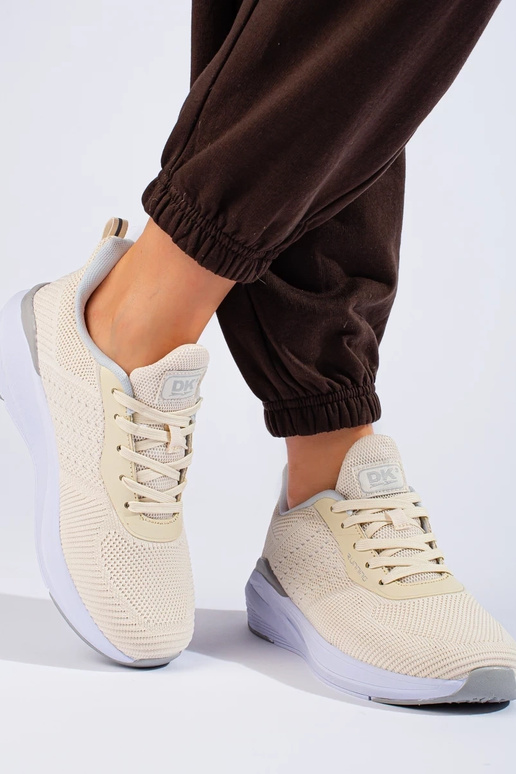 beige sportschoenen DK