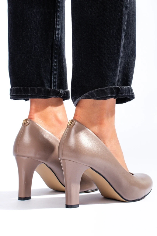 Klassiek model donkerbeige hoge...