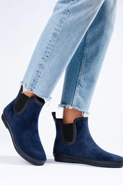 Wildleder-Gummistiefel isoliert blau... Wildleder-Gummistiefel isoliert blau...