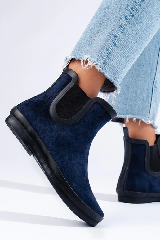 Wildleder-Gummistiefel isoliert blau... Wildleder-Gummistiefel isoliert blau...