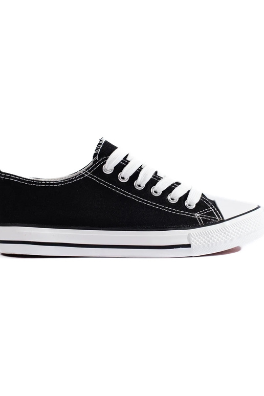 Schwarze Shelovet-Schuhe eines... Schwarze Shelovet-Schuhe eines...