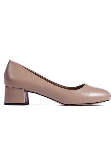 Les chaussures à talons...