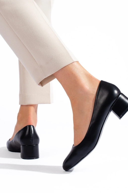 Chaussures noires à talons hauts