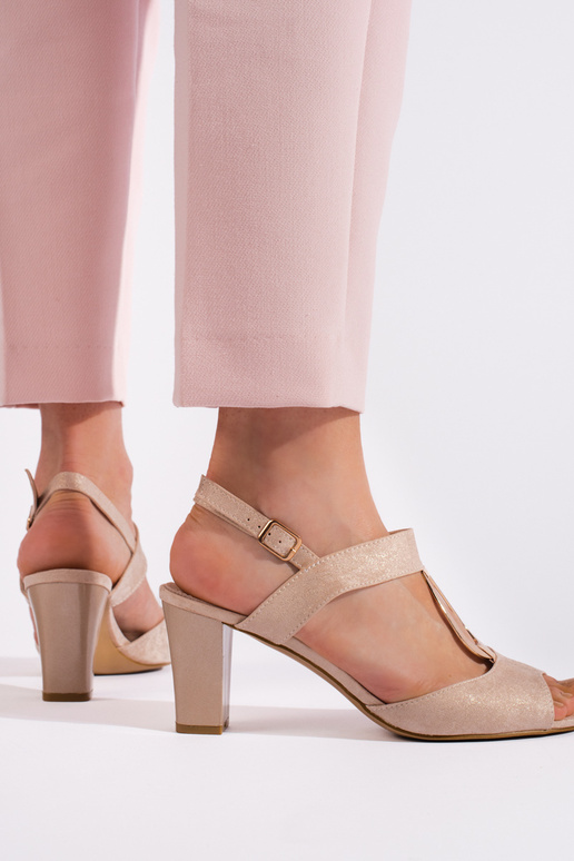 goldene Sandaletten goldene Sandaletten