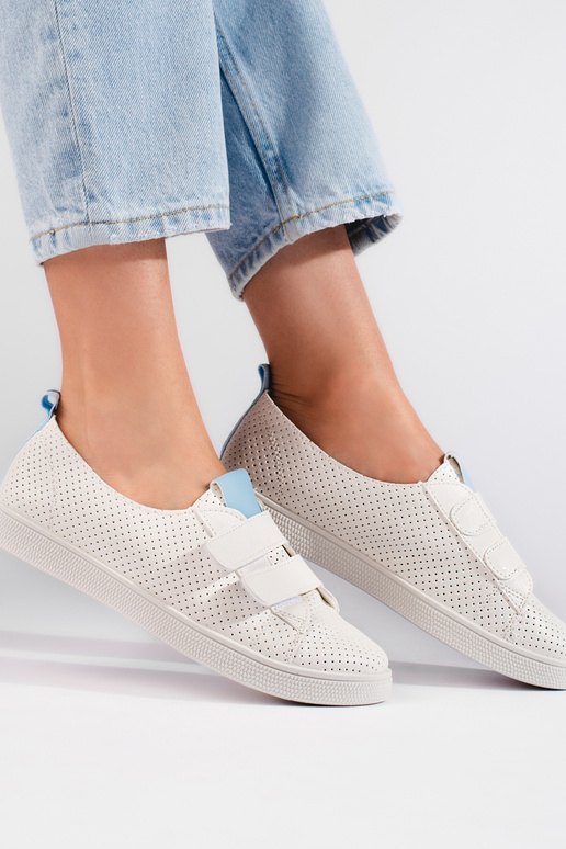 Chaussures pour femmes de couleur... Chaussures pour femmes de couleur...