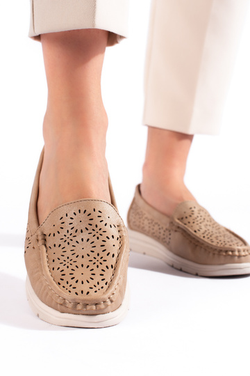 avec éléments ajourés,... 2