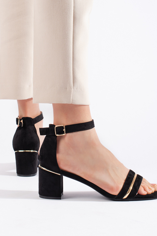 zwarte suède sandalen met hak zwarte suède sandalen met hak