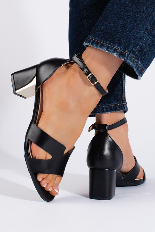 schwarze Sandalen schwarze Sandalen