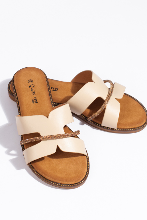 Chaussons beiges style élégant Chaussons beiges style élégant