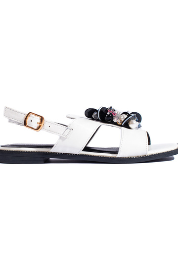 witte sandalen