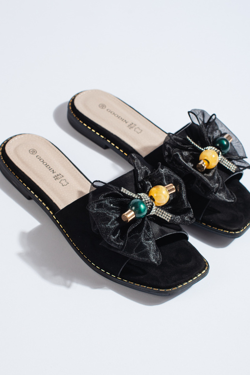 zwarte pantoffels zwarte pantoffels