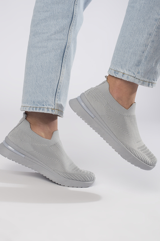 grijze sportschoenen grijze sportschoenen