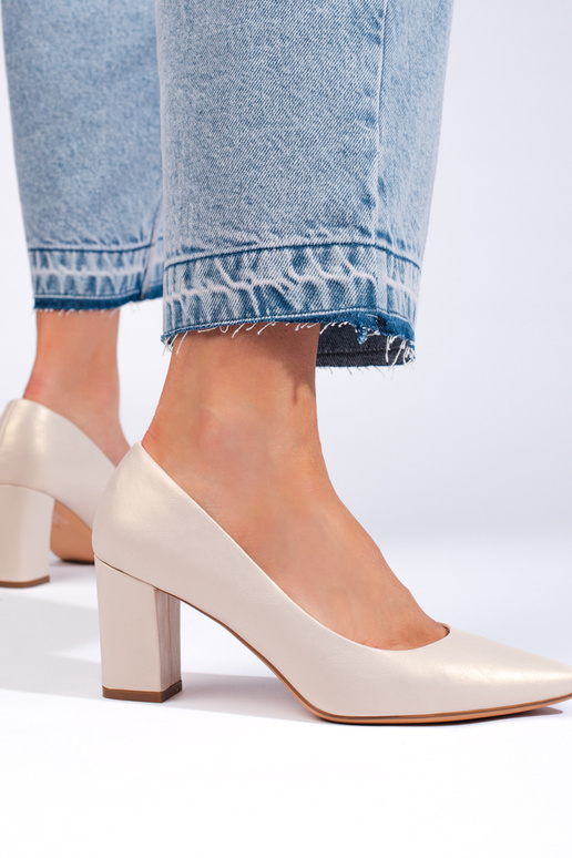 talons hauts beiges de Sergio Leone talons hauts beiges de Sergio Leone