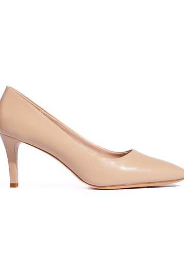 Elegante beige hoge hakken...