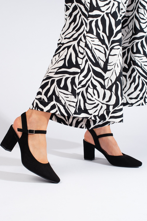 talons hauts noirs Sergio Leone