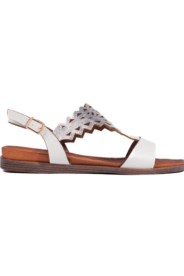 mit durchbrochenen...