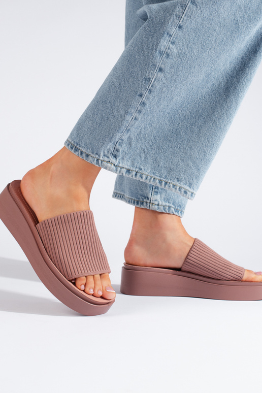 roze pantoffels roze pantoffels