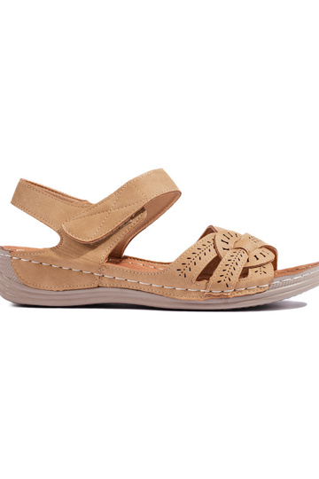 bruine sandalen