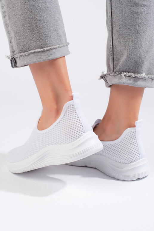 witte sportschoenen witte sportschoenen