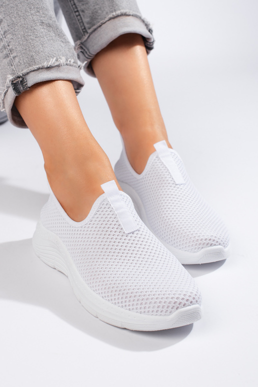 witte sportschoenen witte sportschoenen