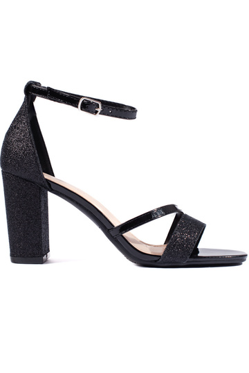 Dames zInart sandalen op de...