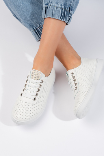 avec éléments ajourés,... 2