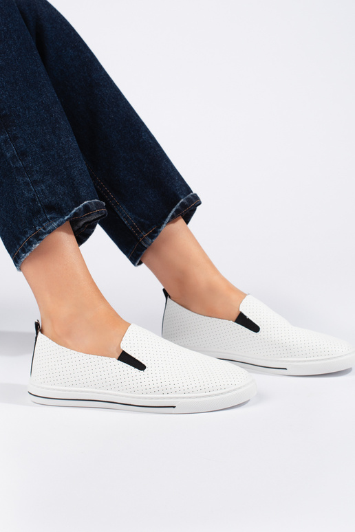 met opengewerkte elementen, witte...