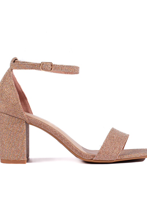 gouden sandalen met hak