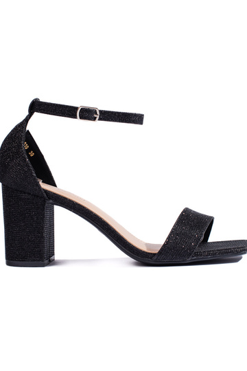 zwarte sandalen met hak