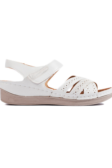 witte sandalen