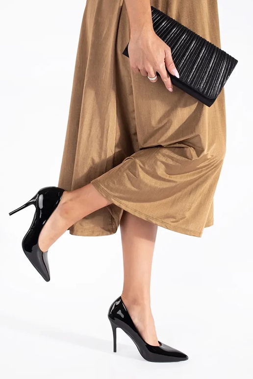 Klassisches Modell mit schwarzen High...