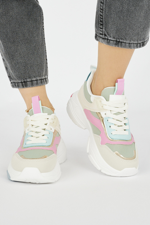 Sportieve damesschoenen met dikke zool Sportieve damesschoenen met dikke zool