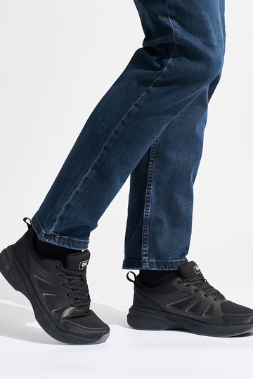 chaussures de sport noires... 2