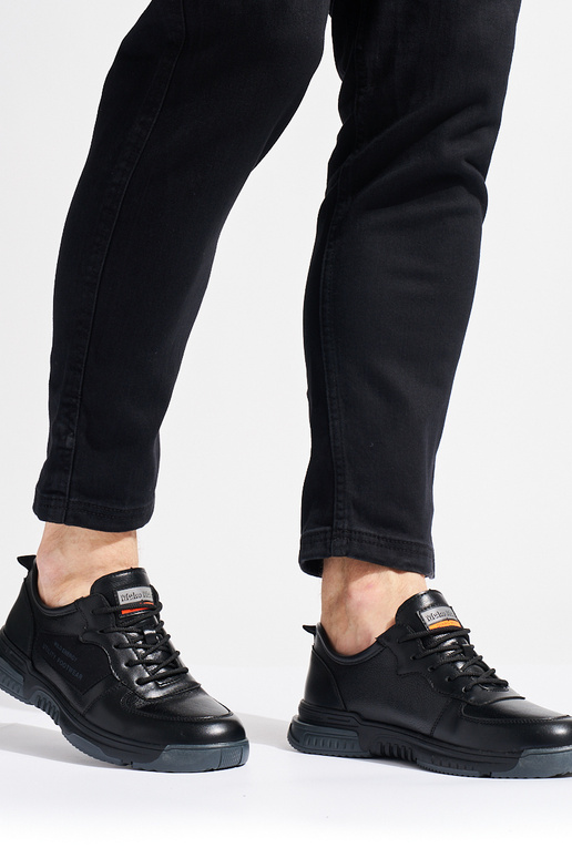 schwarze Sportschuhe für Herren