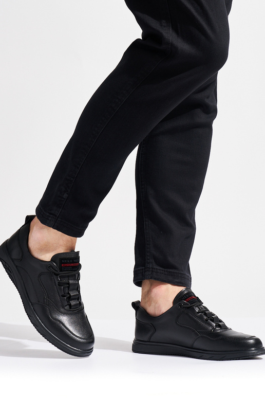 pour hommes couleur noire...